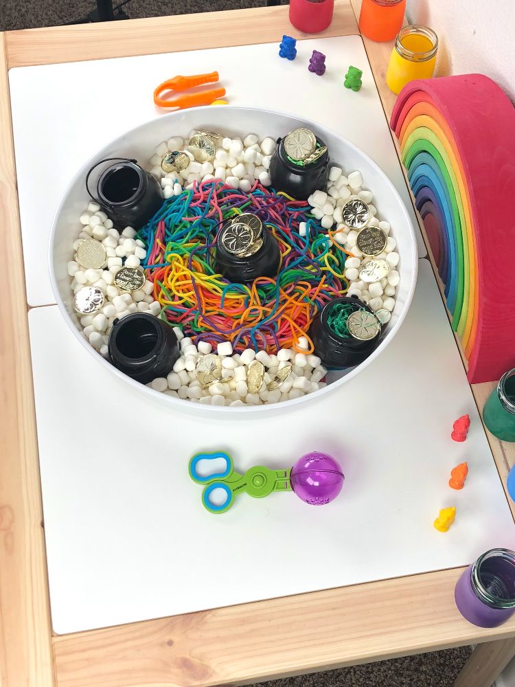st. patrick's day rainbow dyed spaghetti sensory play bin