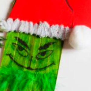 Popsicle stick grinch stole christmas craft